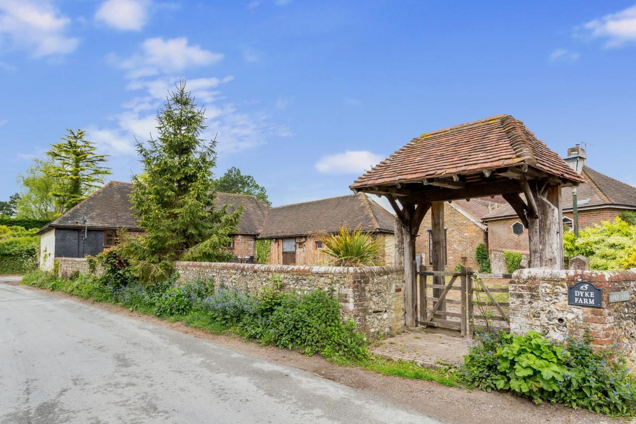 Dyke Farm Barn Near Brighton By Huluki Sussex Stays Exterior photo